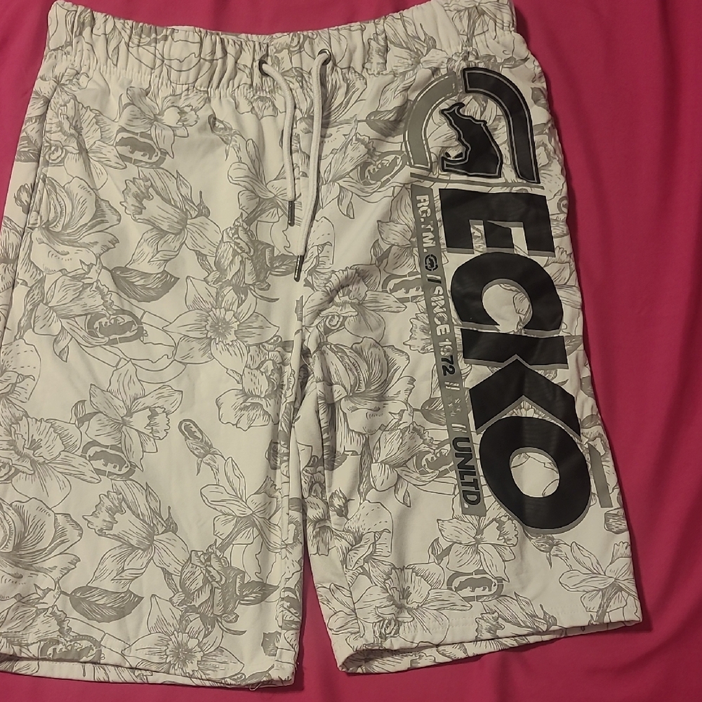 Ecko Unlimited Gray Floral Shorts